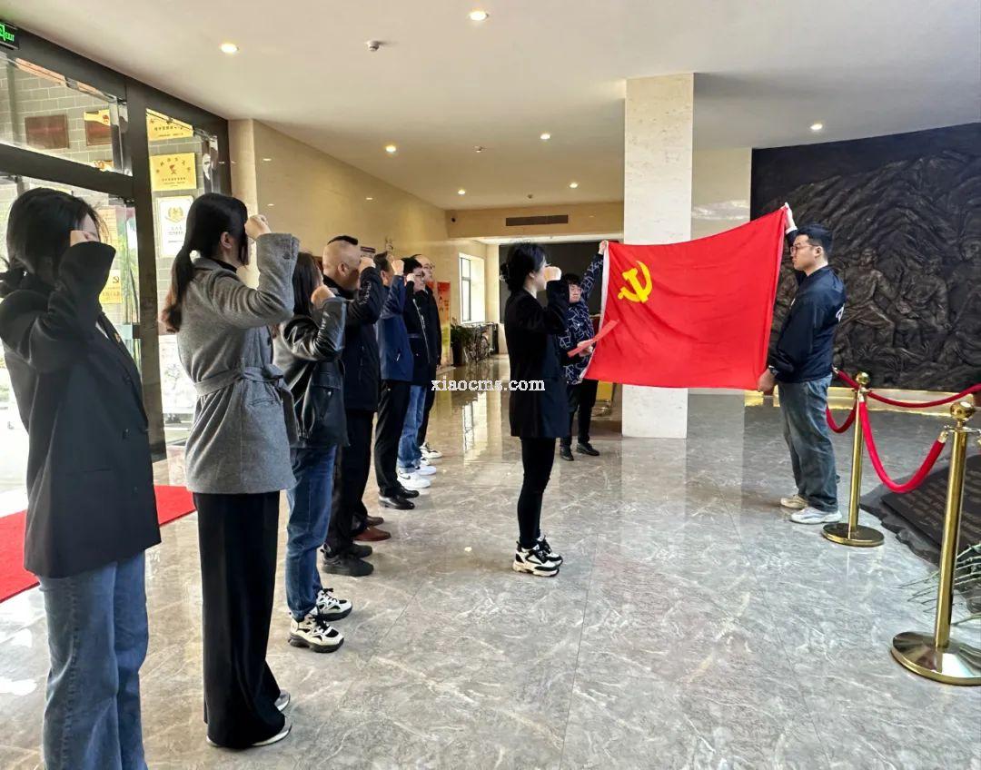 缅怀先烈,传承英魂——寄哀思于永恒丰碑之下